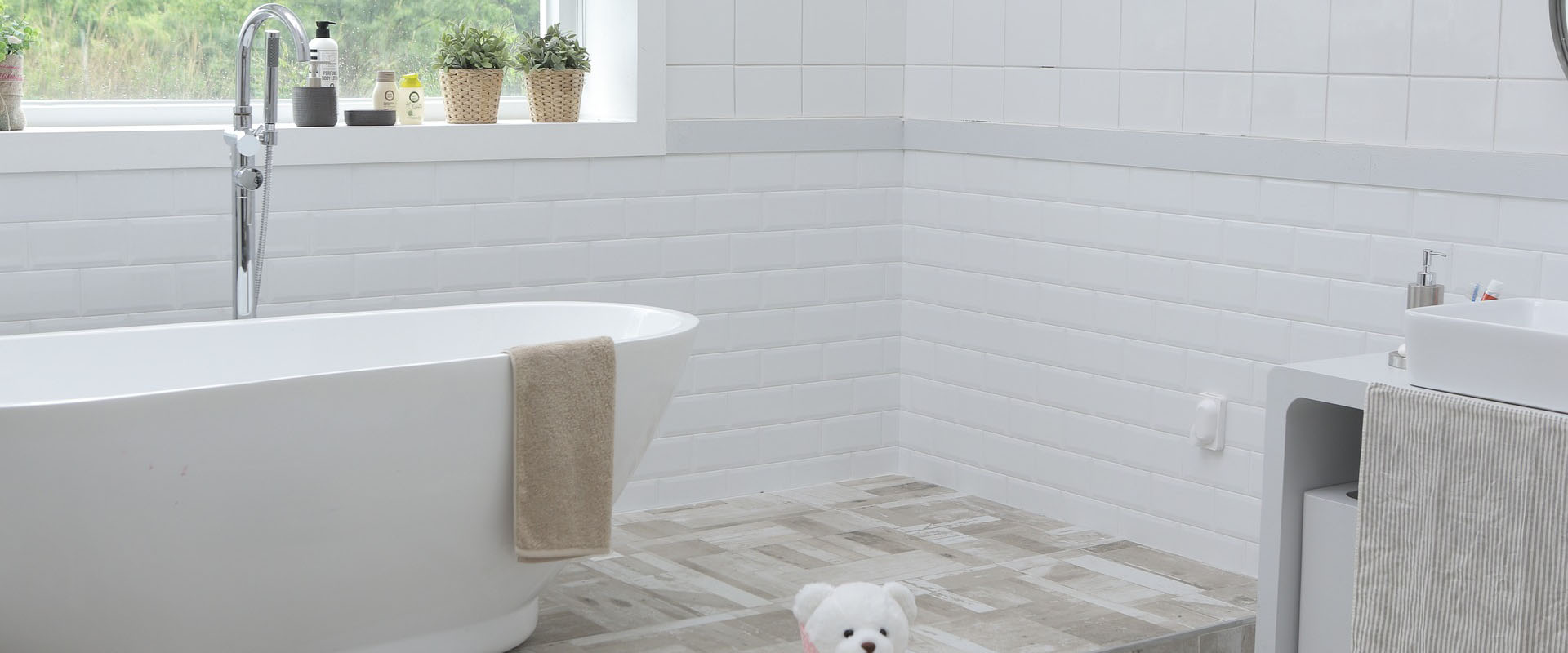 Installation de plomberie à Montbizot